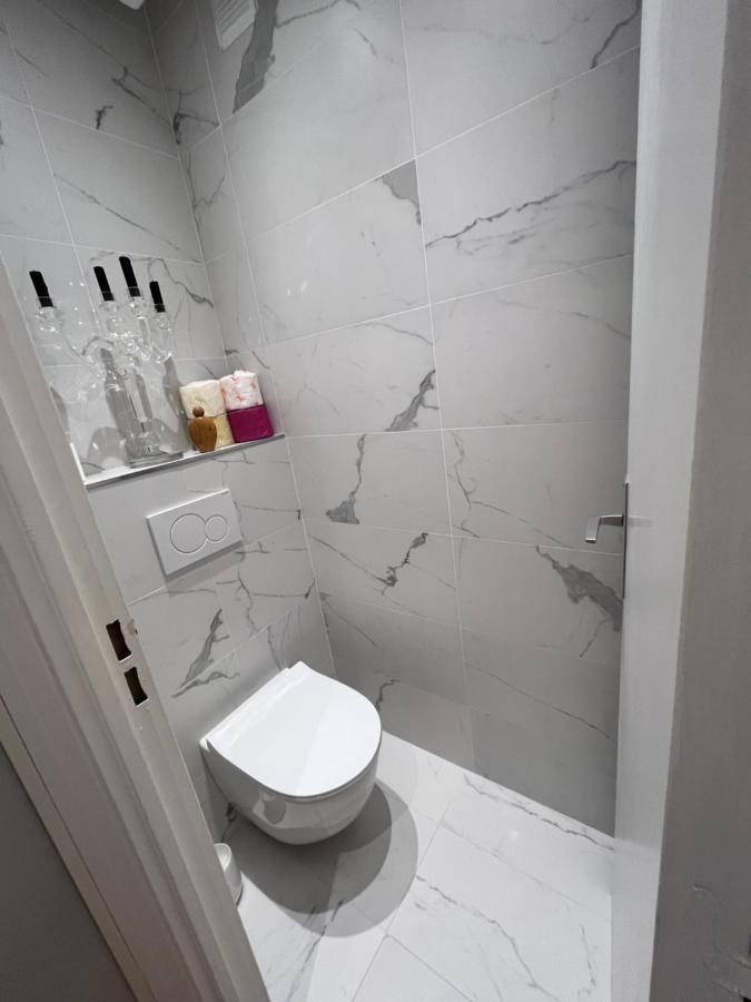 Suite 2 Pieces Sur Jardin Paris Luaran gambar